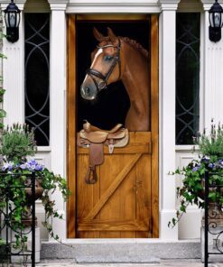 horse in stable door cover 3983