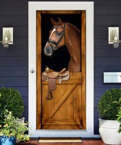 horse in stable door cover 8489