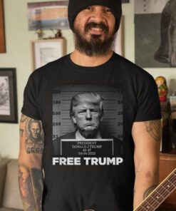 Free Donald Trump Mugshot T-Shirts