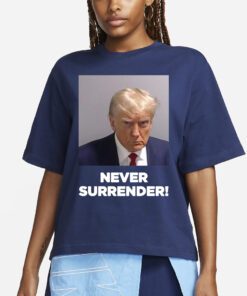 Trump 2024 Never Surrender V-Neck t-Shirt