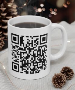 DONALD TRUMP DANCING QR CODE MUG US